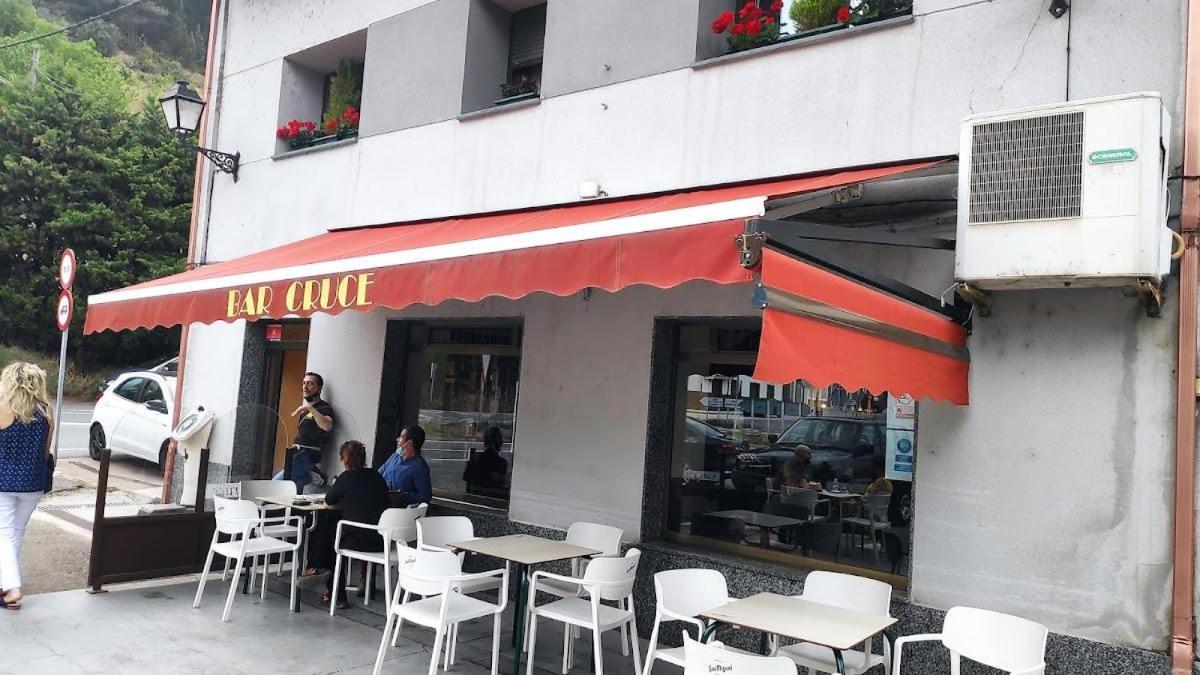El Cruce 1 Y 2 Daire Villafranca Del Bierzo Dış mekan fotoğraf